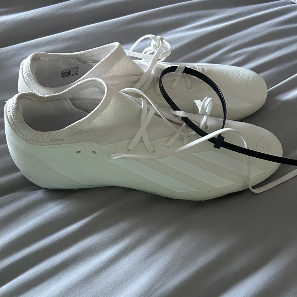 NWOT Adidas Classic White CrazyFast.3 Cleats